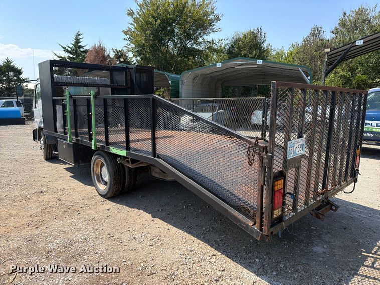 image for item FK5265 2006 Ford Low Cab Forward flatbed truck