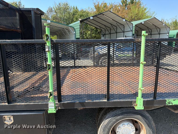 image for item FK5265 2006 Ford Low Cab Forward flatbed truck