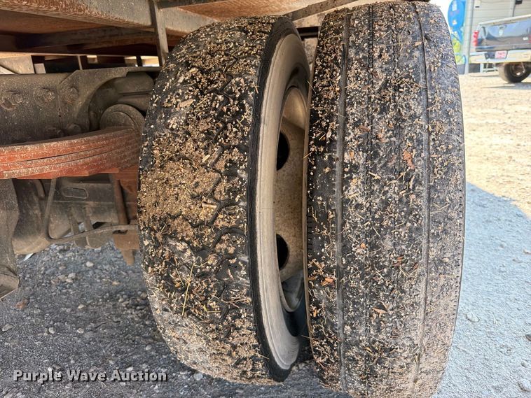 image for item FK5265 2006 Ford Low Cab Forward flatbed truck