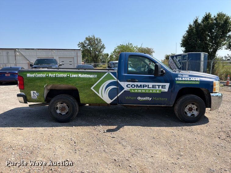 image for item FK5266 2008 Chevrolet Silverado 2500HD pickup truck