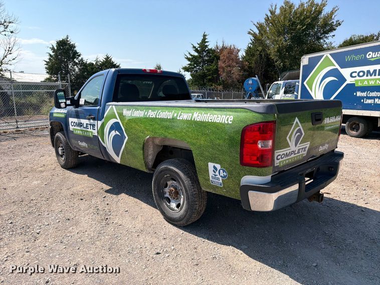 image for item FK5266 2008 Chevrolet Silverado 2500HD pickup truck