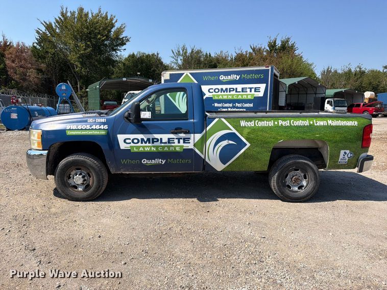 image for item FK5266 2008 Chevrolet Silverado 2500HD pickup truck