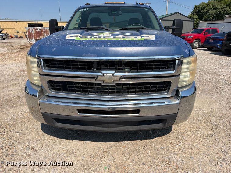 image for item FK5266 2008 Chevrolet Silverado 2500HD pickup truck