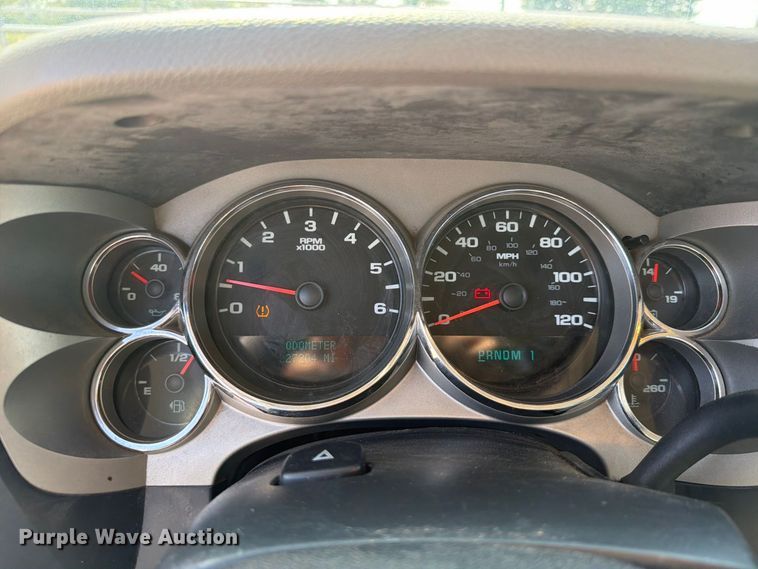 image for item FK5266 2008 Chevrolet Silverado 2500HD pickup truck