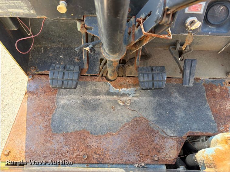 image for item FK5268 Clark GCS 17S forklift