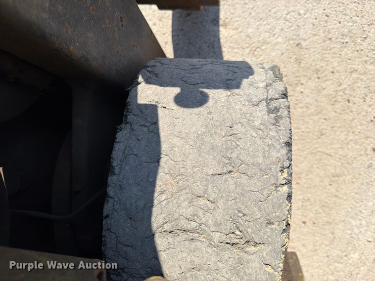 image for item FK5268 Clark GCS 17S forklift