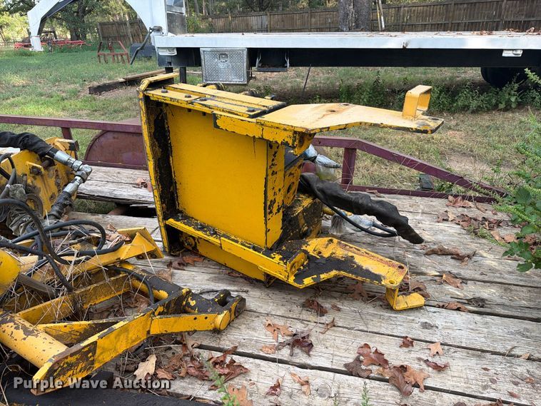 image for item FK5270 Alamo Group 74-INT-R side boom rotary mower