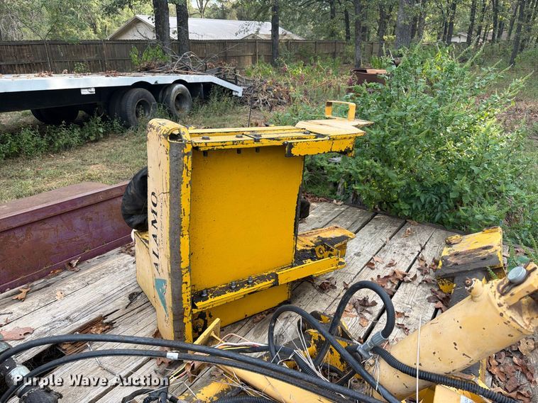image for item FK5270 Alamo Group 74-INT-R side boom rotary mower
