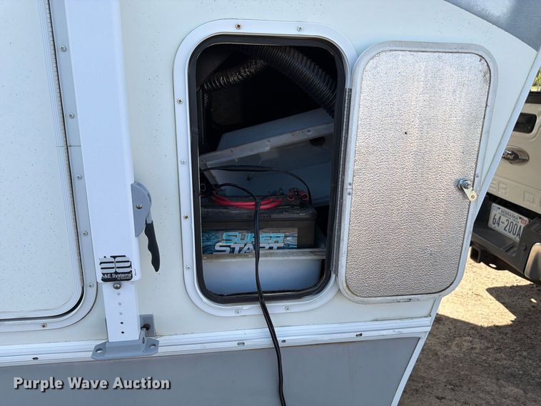 image for item FM7640 1999 Forest River Cardinal Towables camper