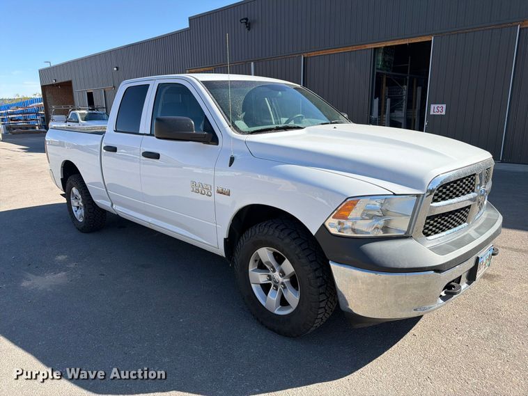 image for item FM7649 2014 RAM 1500 Ext. Cab pickup truck