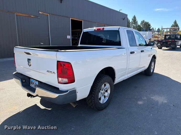 image for item FM7649 2014 RAM 1500 Ext. Cab pickup truck