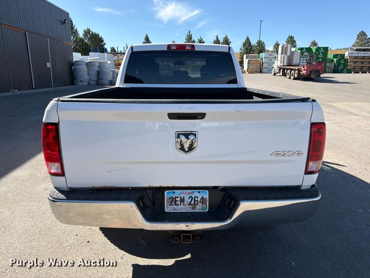 image for item FM7649 2014 RAM 1500 Ext. Cab pickup truck