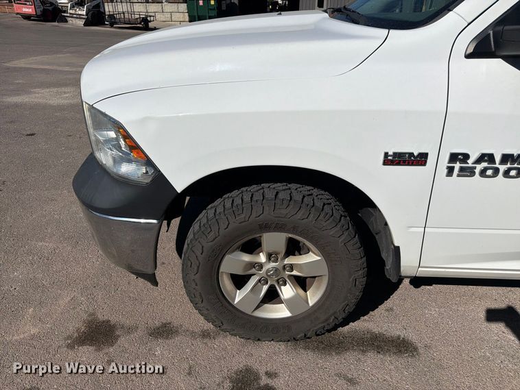 image for item FM7649 2014 RAM 1500 Ext. Cab pickup truck