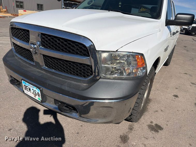 image for item FM7649 2014 RAM 1500 Ext. Cab pickup truck