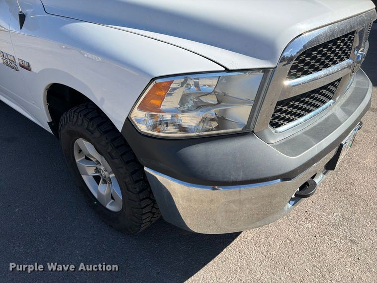 image for item FM7649 2014 RAM 1500 Ext. Cab pickup truck