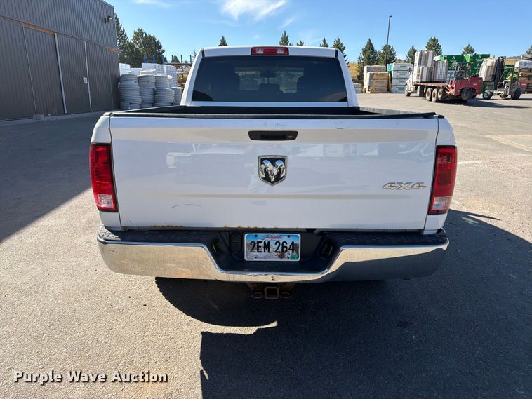 image for item FM7649 2014 RAM 1500 Ext. Cab pickup truck