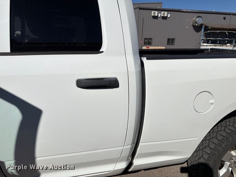 image for item FM7649 2014 RAM 1500 Ext. Cab pickup truck