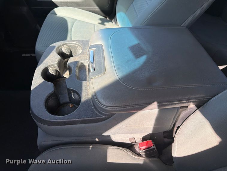 image for item FM7649 2014 RAM 1500 Ext. Cab pickup truck