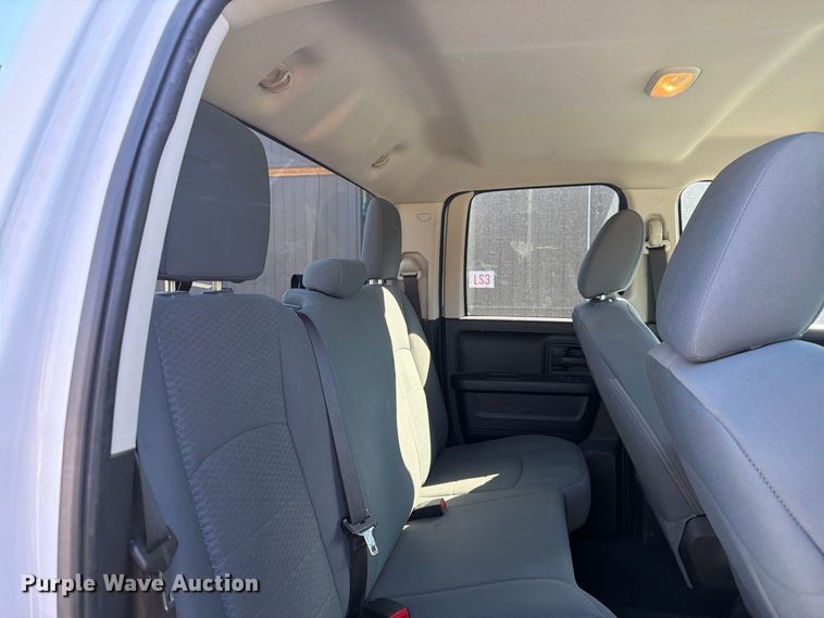 image for item FM7649 2014 RAM 1500 Ext. Cab pickup truck