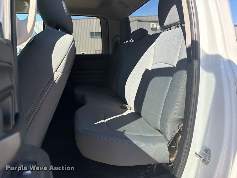 image for item FM7649 2014 RAM 1500 Ext. Cab pickup truck
