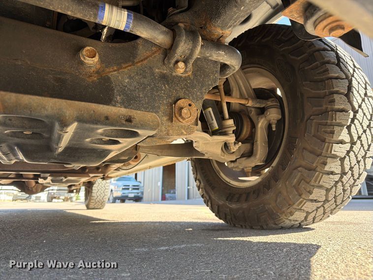 image for item FM7649 2014 RAM 1500 Ext. Cab pickup truck