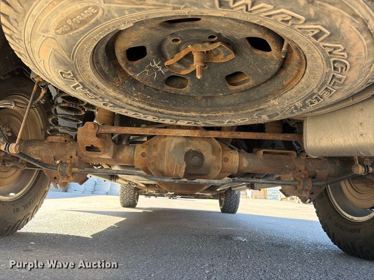 image for item FM7649 2014 RAM 1500 Ext. Cab pickup truck