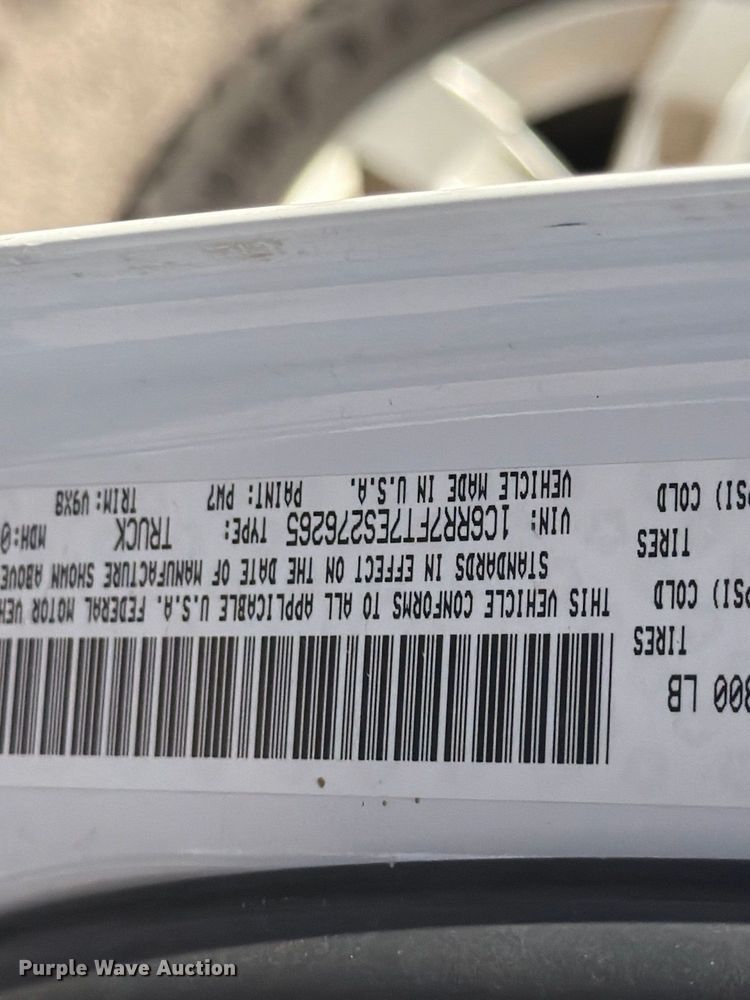 image for item FM7649 2014 RAM 1500 Ext. Cab pickup truck