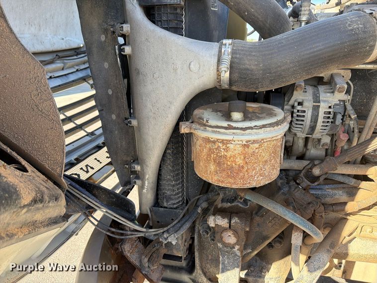 image for item FM7650 2006 Sterling L9500 flatbed truck