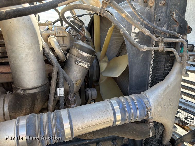 image for item FM7650 2006 Sterling L9500 flatbed truck