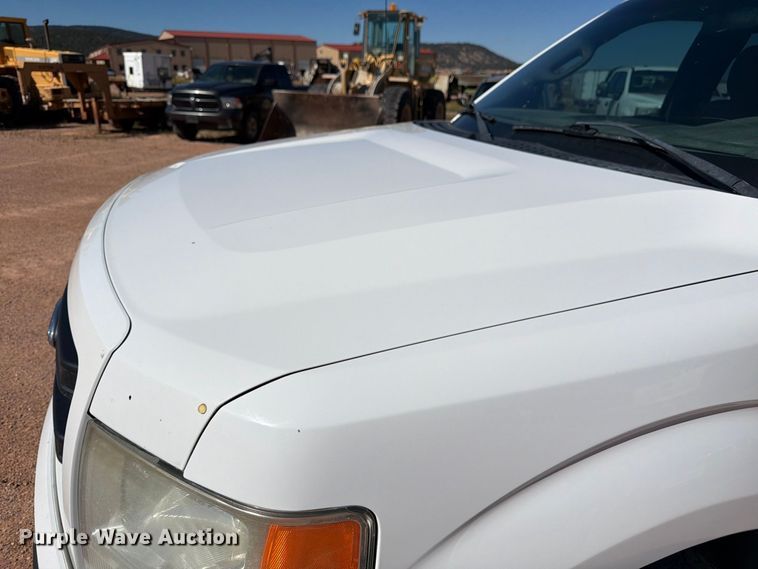 image for item FM7660 2013 Ford F150 Ext. Cab pickup truck