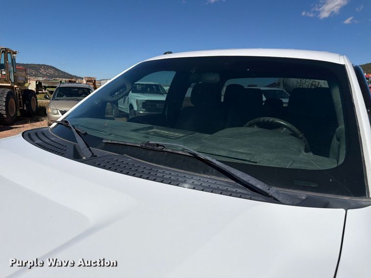 image for item FM7660 2013 Ford F150 Ext. Cab pickup truck