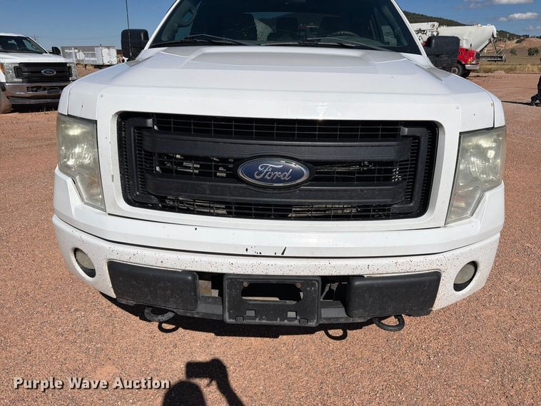 image for item FM7660 2013 Ford F150 Ext. Cab pickup truck