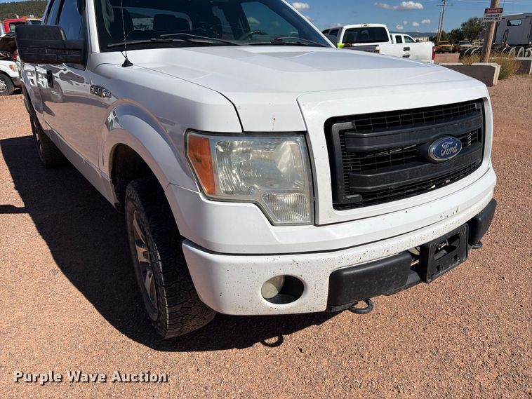 image for item FM7660 2013 Ford F150 Ext. Cab pickup truck