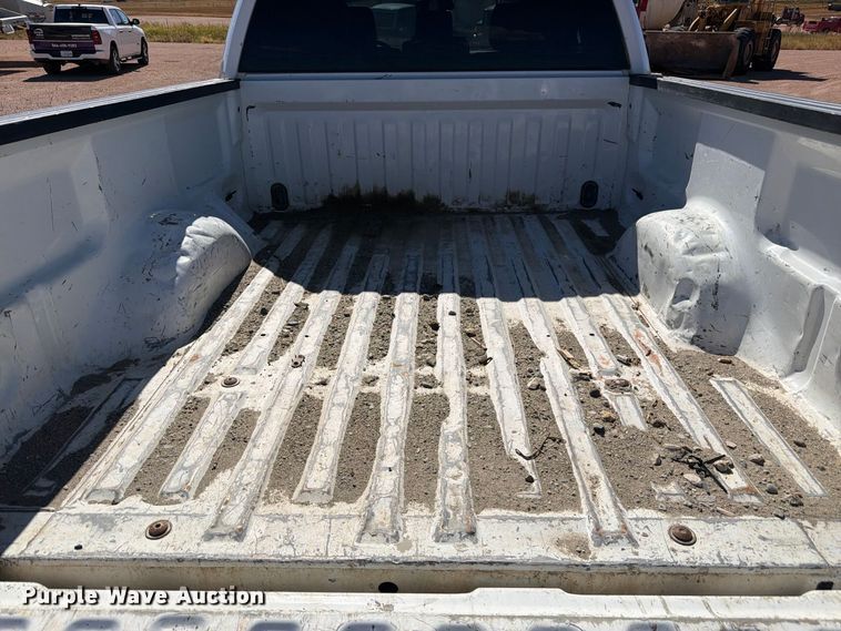 image for item FM7660 2013 Ford F150 Ext. Cab pickup truck