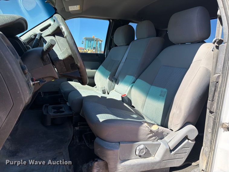 image for item FM7660 2013 Ford F150 Ext. Cab pickup truck