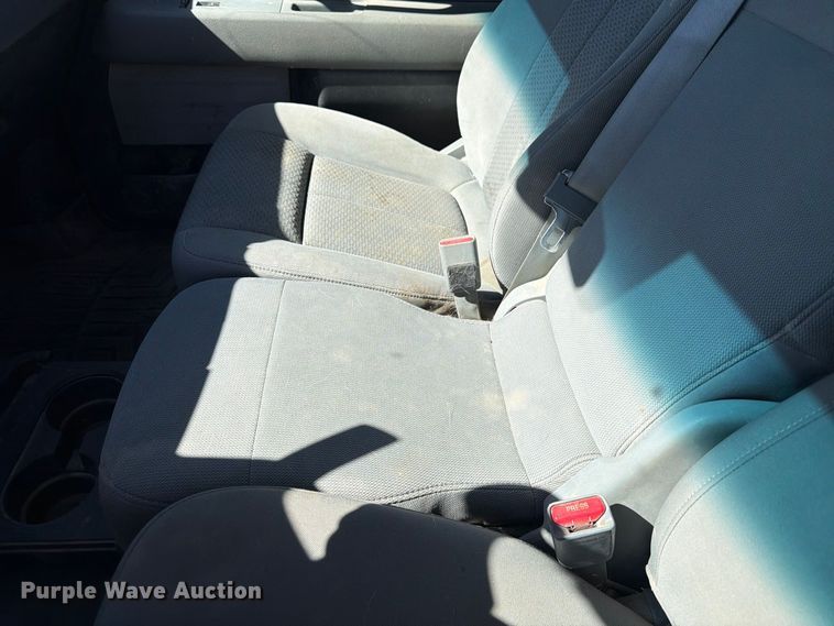 image for item FM7660 2013 Ford F150 Ext. Cab pickup truck