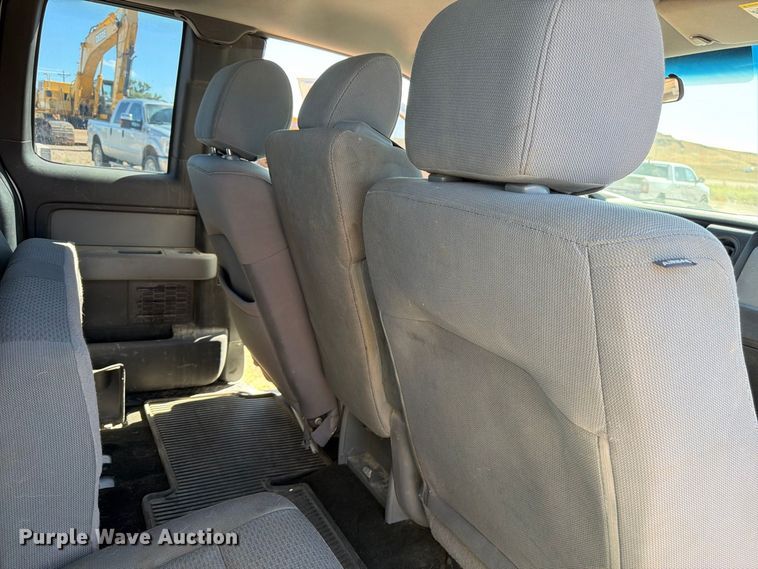 image for item FM7660 2013 Ford F150 Ext. Cab pickup truck