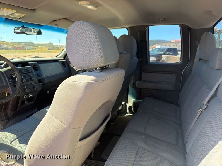 image for item FM7660 2013 Ford F150 Ext. Cab pickup truck