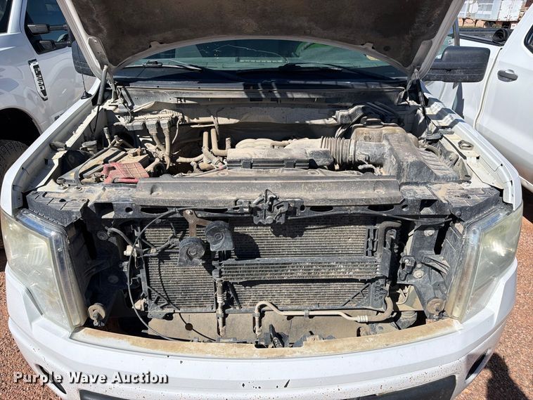 image for item FM7660 2013 Ford F150 Ext. Cab pickup truck