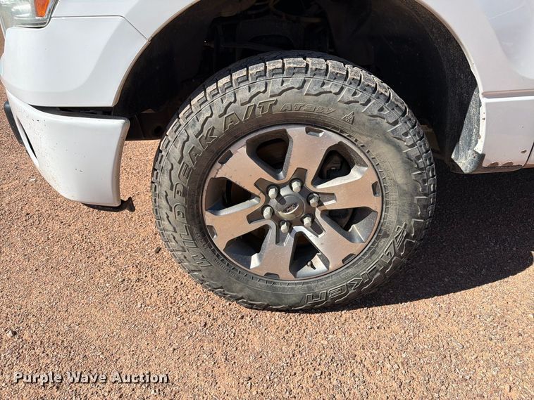 image for item FM7660 2013 Ford F150 Ext. Cab pickup truck