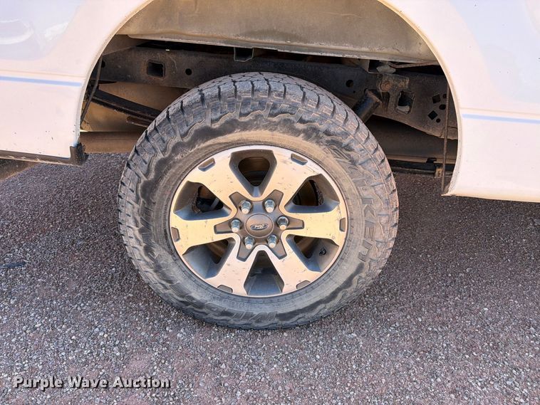image for item FM7660 2013 Ford F150 Ext. Cab pickup truck