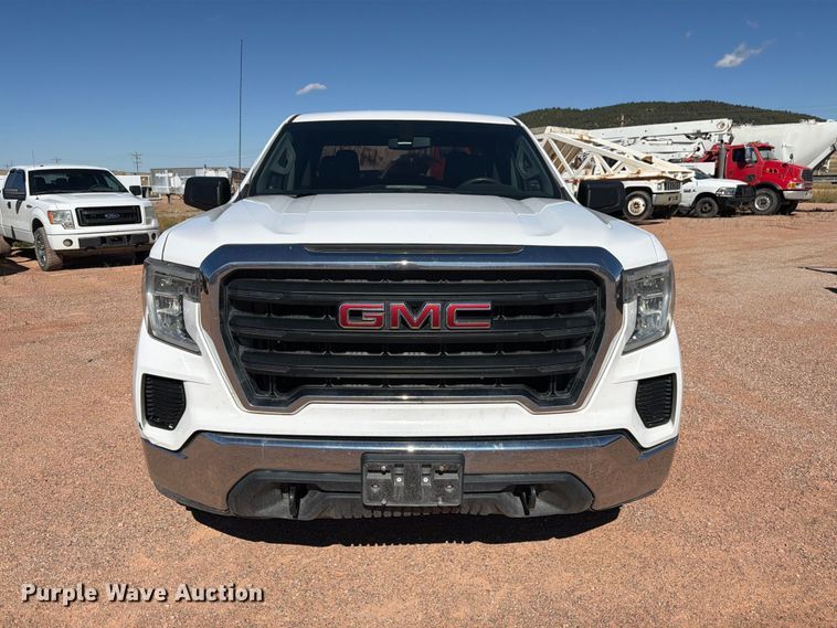 image for item FM7661 2020 GMC Sierra 1500 Ext. Cab pickup truck