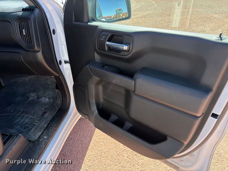 image for item FM7661 2020 GMC Sierra 1500 Ext. Cab pickup truck