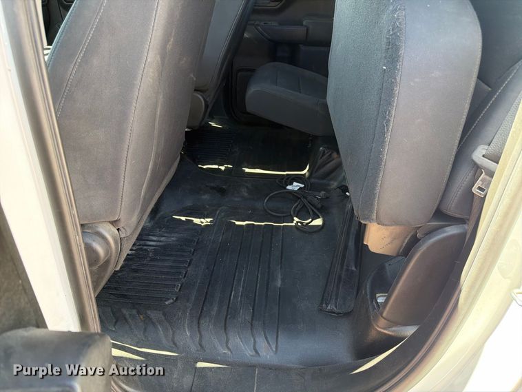 image for item FM7661 2020 GMC Sierra 1500 Ext. Cab pickup truck