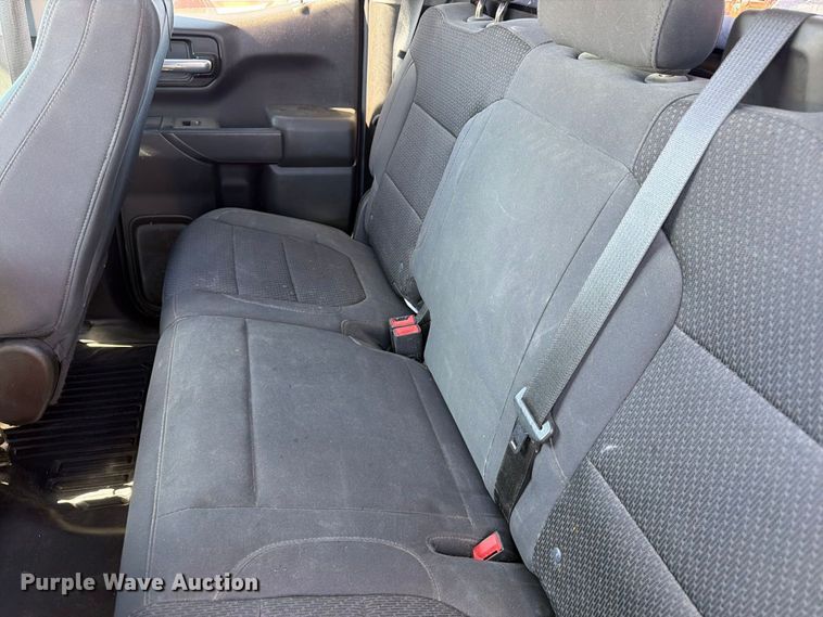 image for item FM7661 2020 GMC Sierra 1500 Ext. Cab pickup truck
