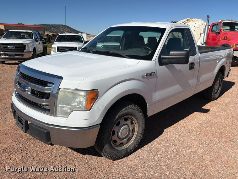 2014 Ford F150 pickup truck