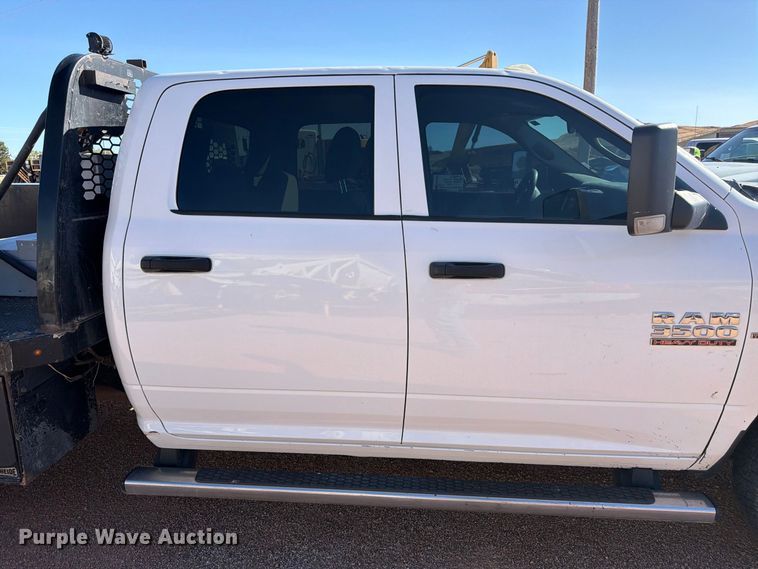 image for item FM7667 2018 RAM 3500 Crew Cab flatbed pickup truck