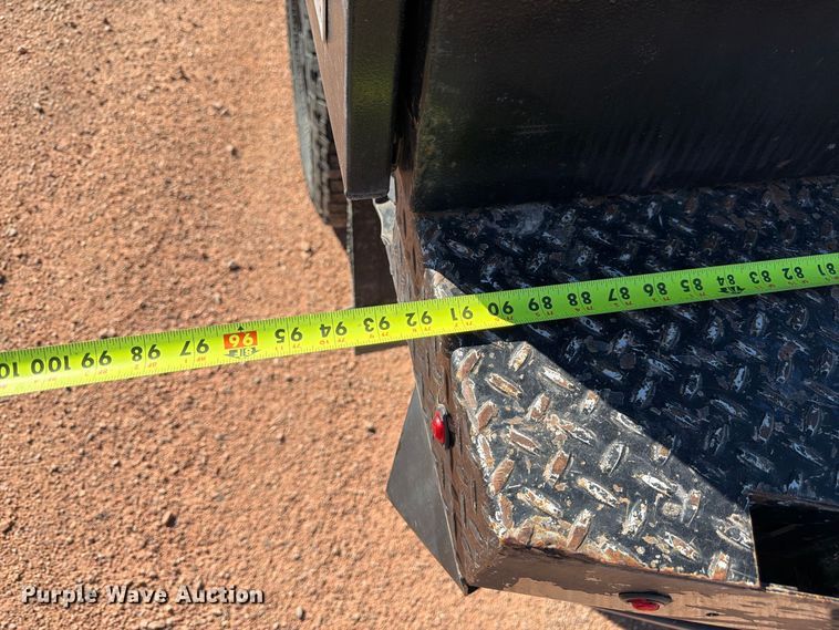 image for item FM7667 2018 RAM 3500 Crew Cab flatbed pickup truck