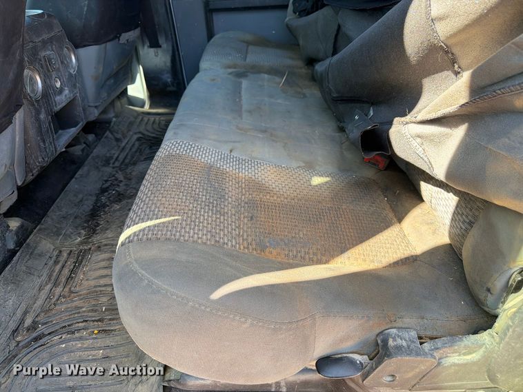 image for item FM7676 2011 Ford F250 Super Duty Crew Cab pickup truck