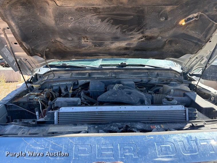 image for item FM7676 2011 Ford F250 Super Duty Crew Cab pickup truck